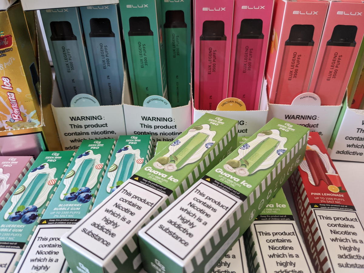 Illegal e-cigs seized from Aberdeen shop - Vape Business